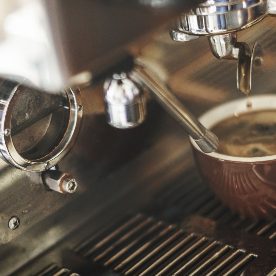 Obrazek - Jaki ekspres do kawy wybrać, aby pić pyszną kawę w domu?